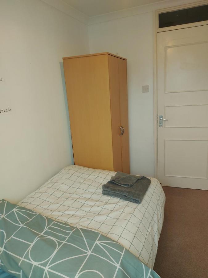 Spacious&Serene Stay near Milton Keynes centre Willen Exterior foto